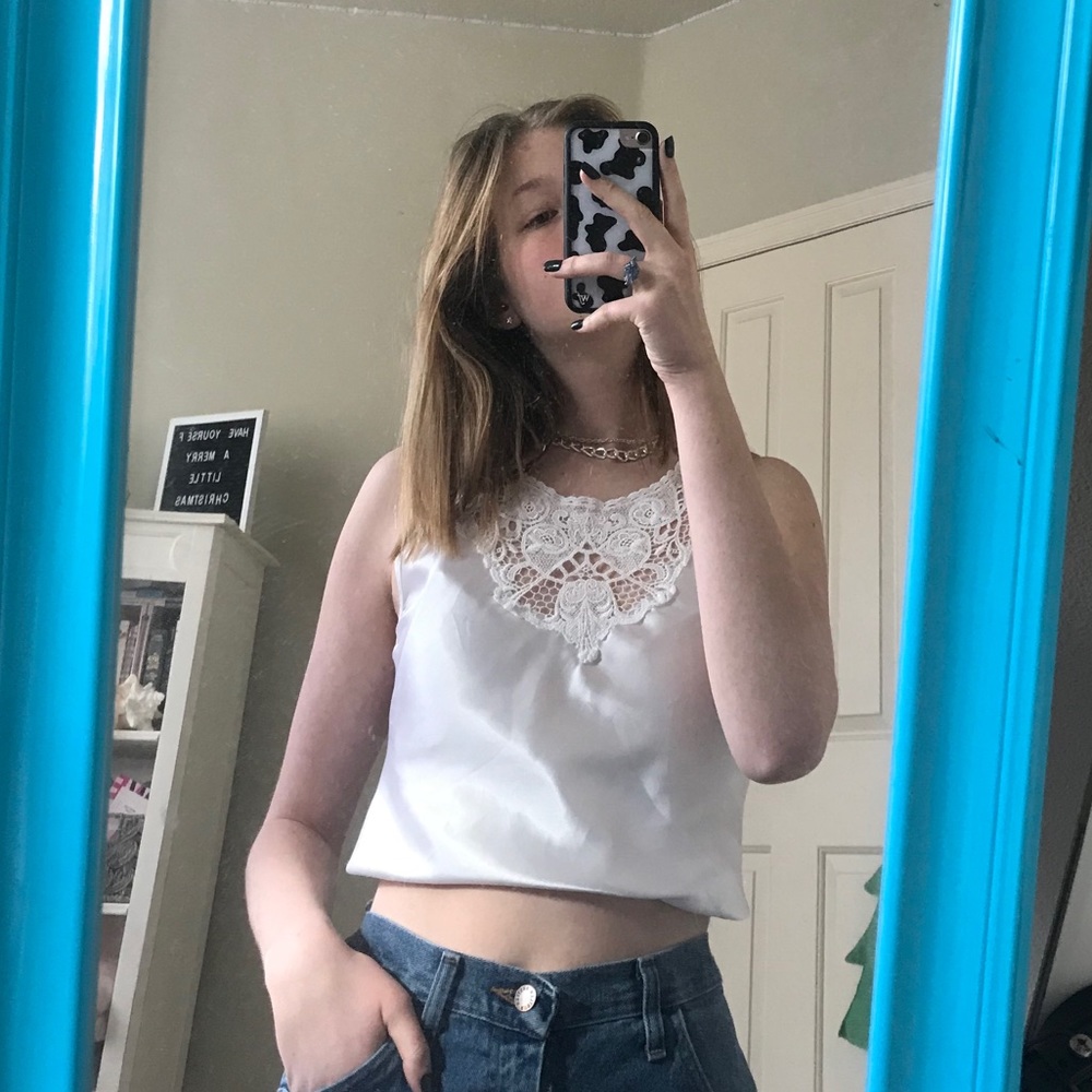 💕cute thrifted Y2K lace top💕